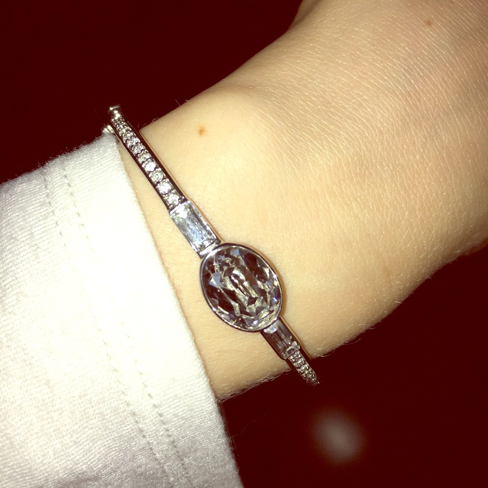 Givenchy Bangle ✨
